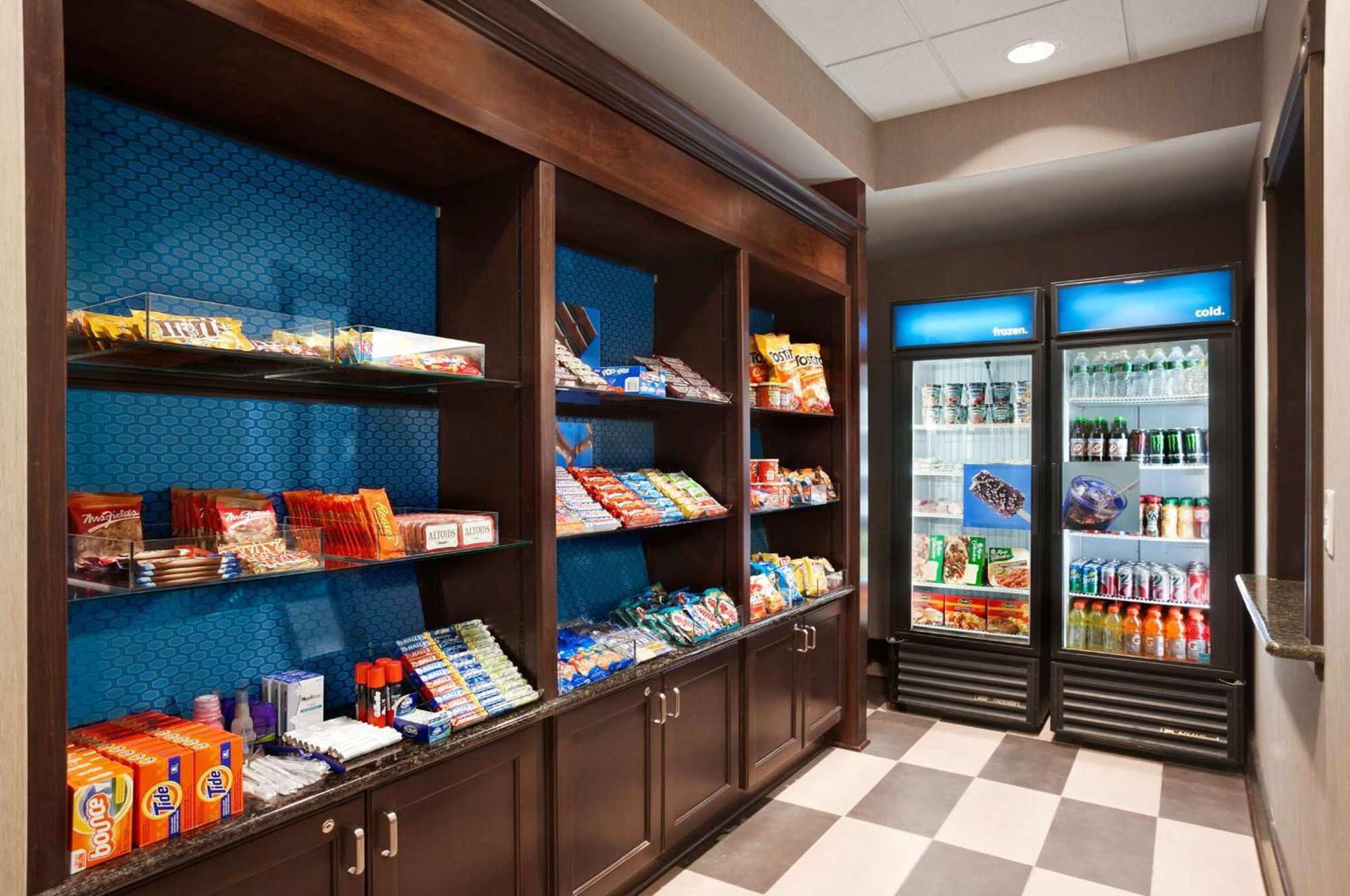 Hampton Inn & Suites - Mansfield Bagian luar foto